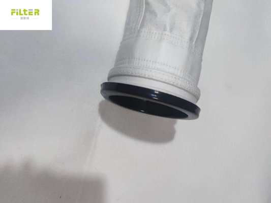 De Membraanfilterzakken op hoge temperatuur van 750GSM PTFE in Zwartsel het Produceren