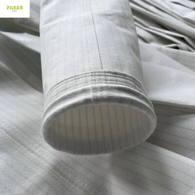 Aanpasbare P84-filterzakken geproduceerd met 550 GSM P84-filterdoek voor verschillende industriële stofafzuigsystemen