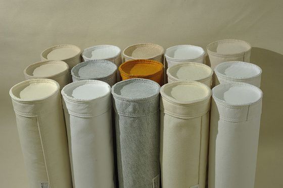Zakken met hoge weerstand van de het Stofcollector van de Douanepolyester oil&water de afstotende en Antistatische voor het Ijzervoedsel van de Cementmijn