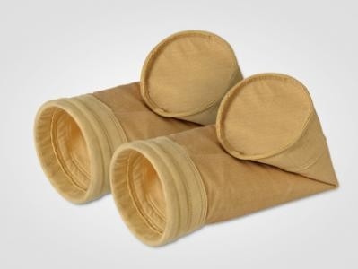 De niet-geweven Zakken van de het Stofinzameling van P84 Polyimide Schudbeker Gevoelde 1000mm~8000mm Lengte voor Luchtfilter