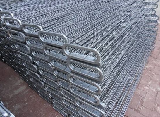 De Collectorzakken en Kooien van het hoge Prestatiesstof in het Systeem van de Luchtfiltratie