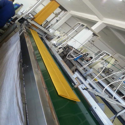 Industriële anti-alkali en anti-acid P84-Filterzakken met lange levensuur 500~550 GSM het Afval van de Afvalverbranding het Branden