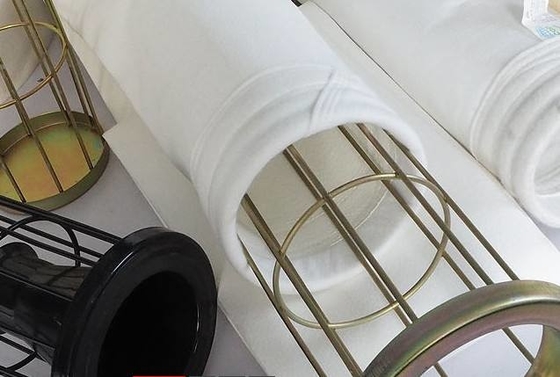Slijtage-zichverzettende 550GSM-de tegen Zak van de de Collectorfilter van het Polyesterstof voor Cementinstallatie